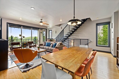 The Abshier - Near U of A - Quiet Getaway