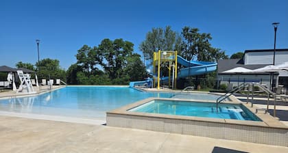 Dutch Wonderland Inn