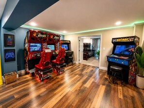 Spielezimmer