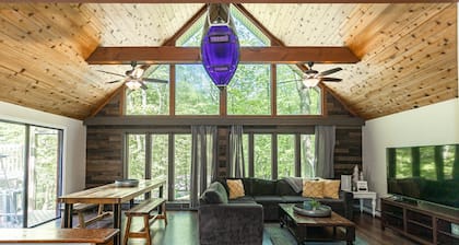Lake Harmony Chalet With Arcade Room ~ Includes Hot Tub ~sleeps 22