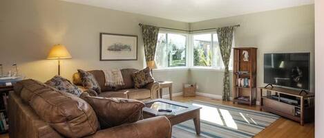 Televisión, oficina