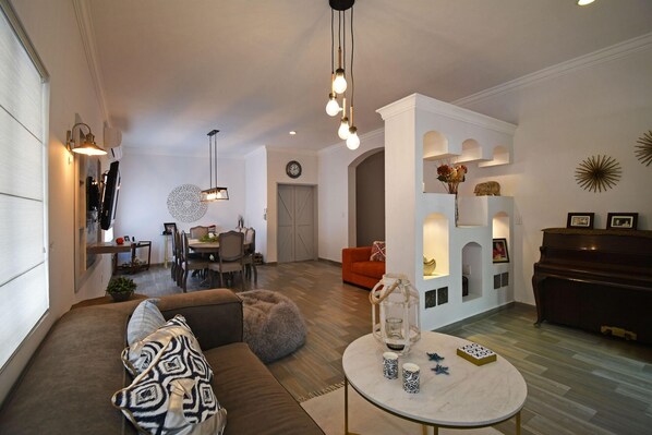 Maison, 3 chambres | 3 chambres, décor unique, ameublement unique