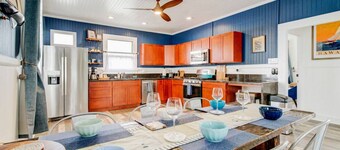 Whaler`s Inn -Nautical Magical