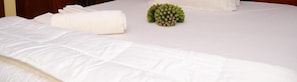 3 bedrooms, desk, laptop workspace, iron/ironing board