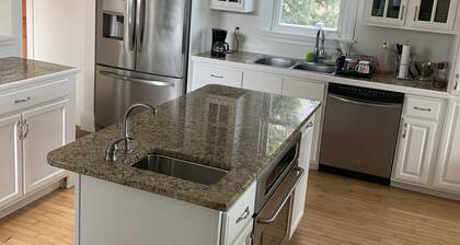 Downtown Boothbay Harbor, The Francis Greene House