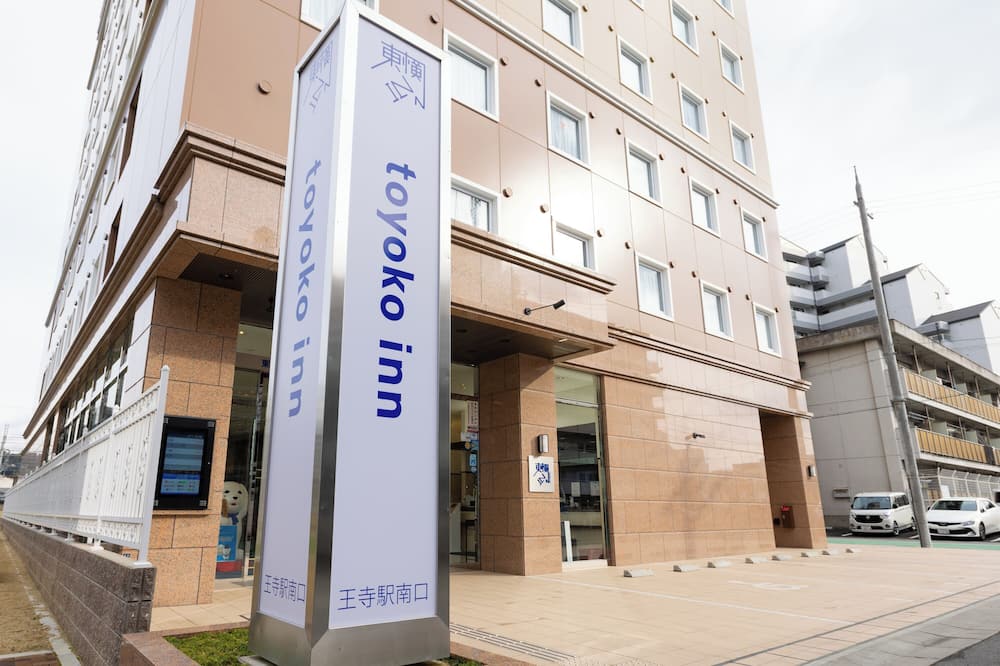 Toyoko Inn Nara Oji-eki Minami-guchi