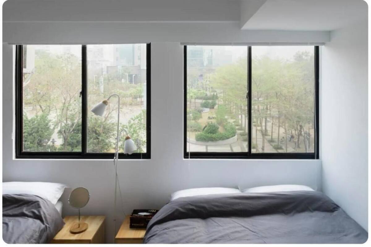 Desk, blackout curtains, free WiFi, bed sheets