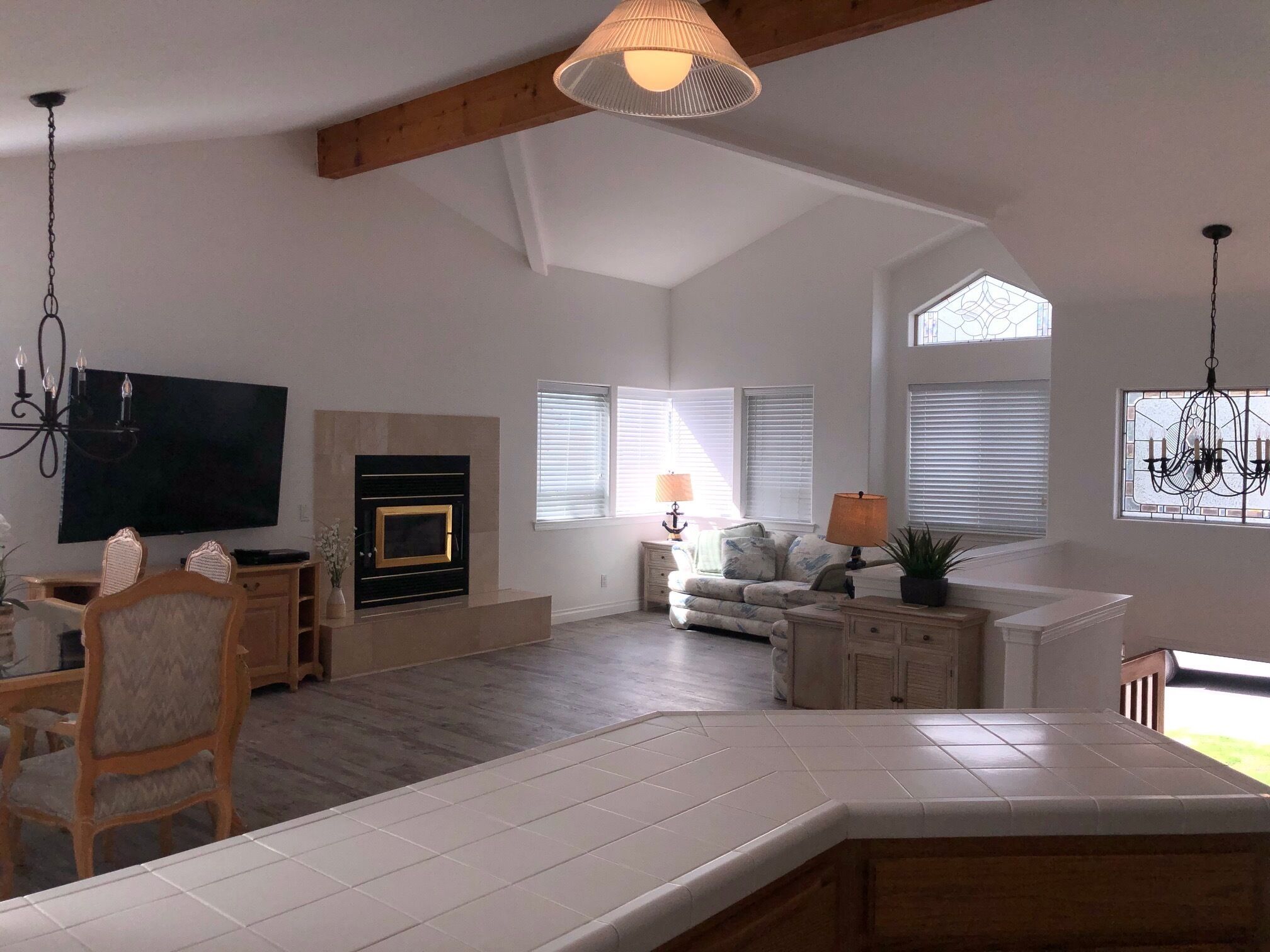 Oceanside Oasis - King Suite, Walk < 2 Short Blocks to Ocean & Tide Pools!