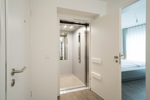 Interior - Brand-new holiday apartment "Arguna" directly on Lake Constance with lake view (Langenargen)