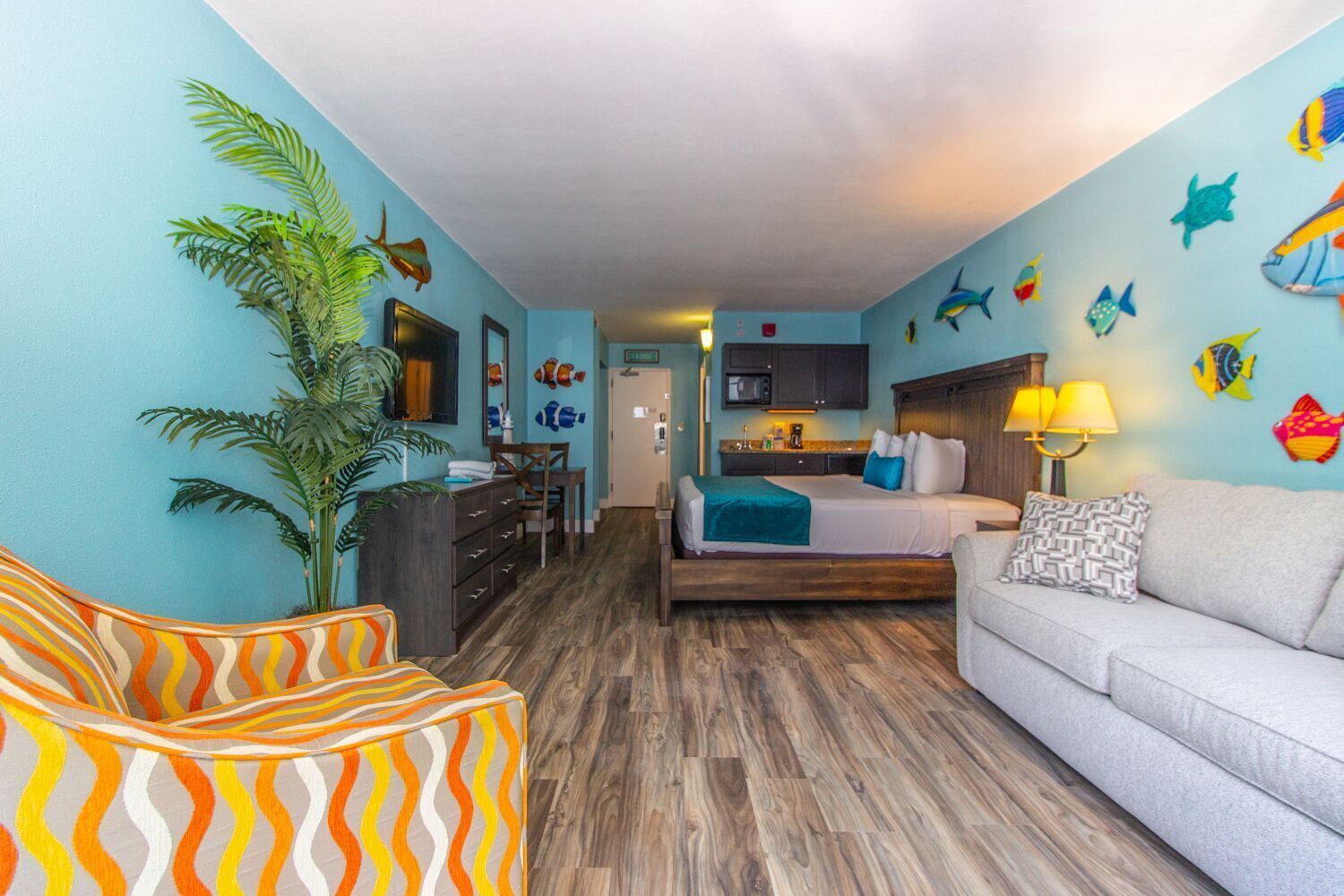 Interior King Suite~Landmark Resort 720