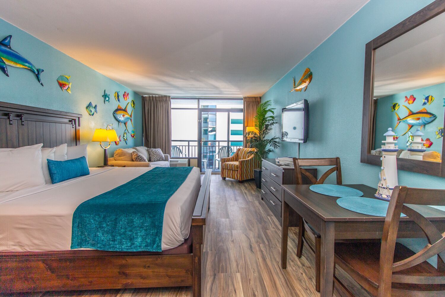 Interior King Suite~Landmark Resort 720