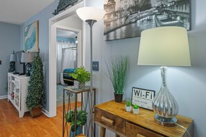 Interior - Downtown- Newly renovated, luxury in quiet neighborhood! 2miles to everything! (Chattanooga)