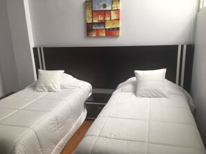 Loft, 3 Bedrooms | Individually decorated, iron/ironing board, free WiFi - Aparthotel Navarra (San Miguel de Salcedo)