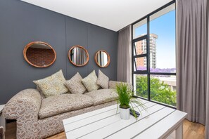 Living area - Easy Stay - The Vantage (Johannesburg)