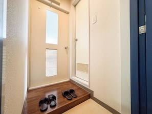 Desk, free WiFi, bed sheets - Royal Heights Kikusui Station (Sapporo)