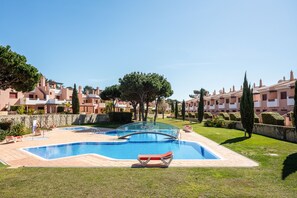 Piscina all'aperto