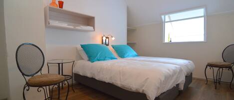 Rumah | 9 kamar tidur dan dilengkapi dengan perabotan berbeda-beda