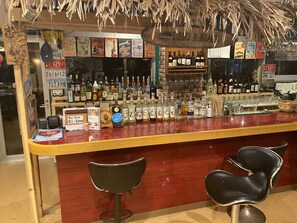 Reception - Beach House 2 & Private Beach (Onna)