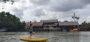 พายเรือคายัค