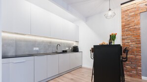 Căn hộ tiện nghi đơn giản | Bếp nhỏ riêng