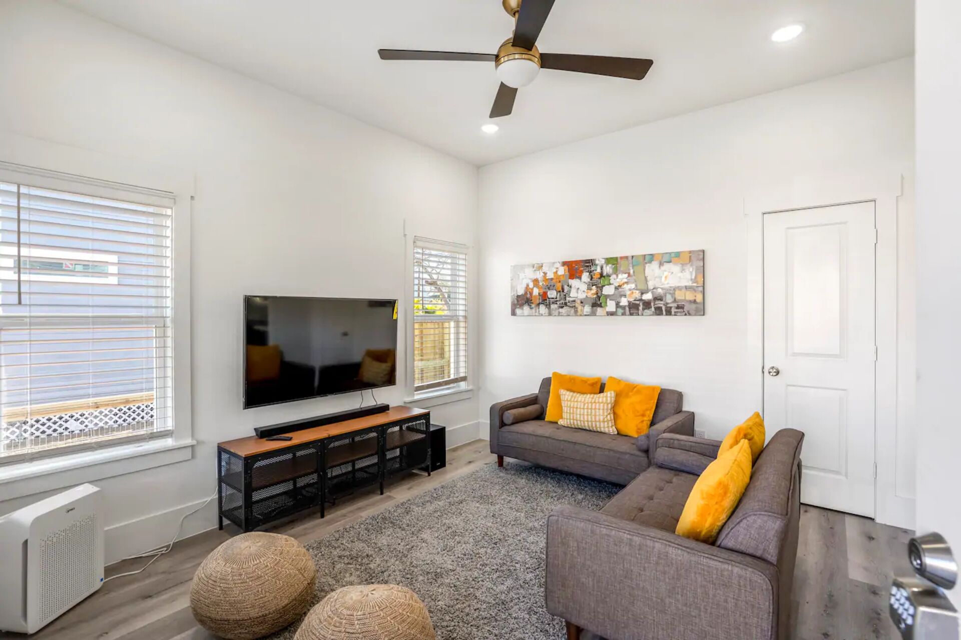 Clutch City Super-Luxe at East Downtown