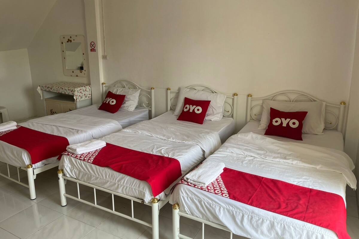 Phòng 3 Deluxe | Bàn, truy cập Internet không dây miễn phí, bộ trải giường 