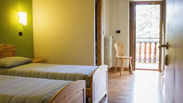 Tallelokero huoneessa, äänieristys, ilmainen Wi-Fi