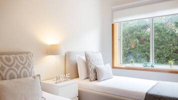 Leilighet, 2 soverom, havutsikt | 2 soverom, strykejern/-brett, barnesenger og wi-fi (inkludert)