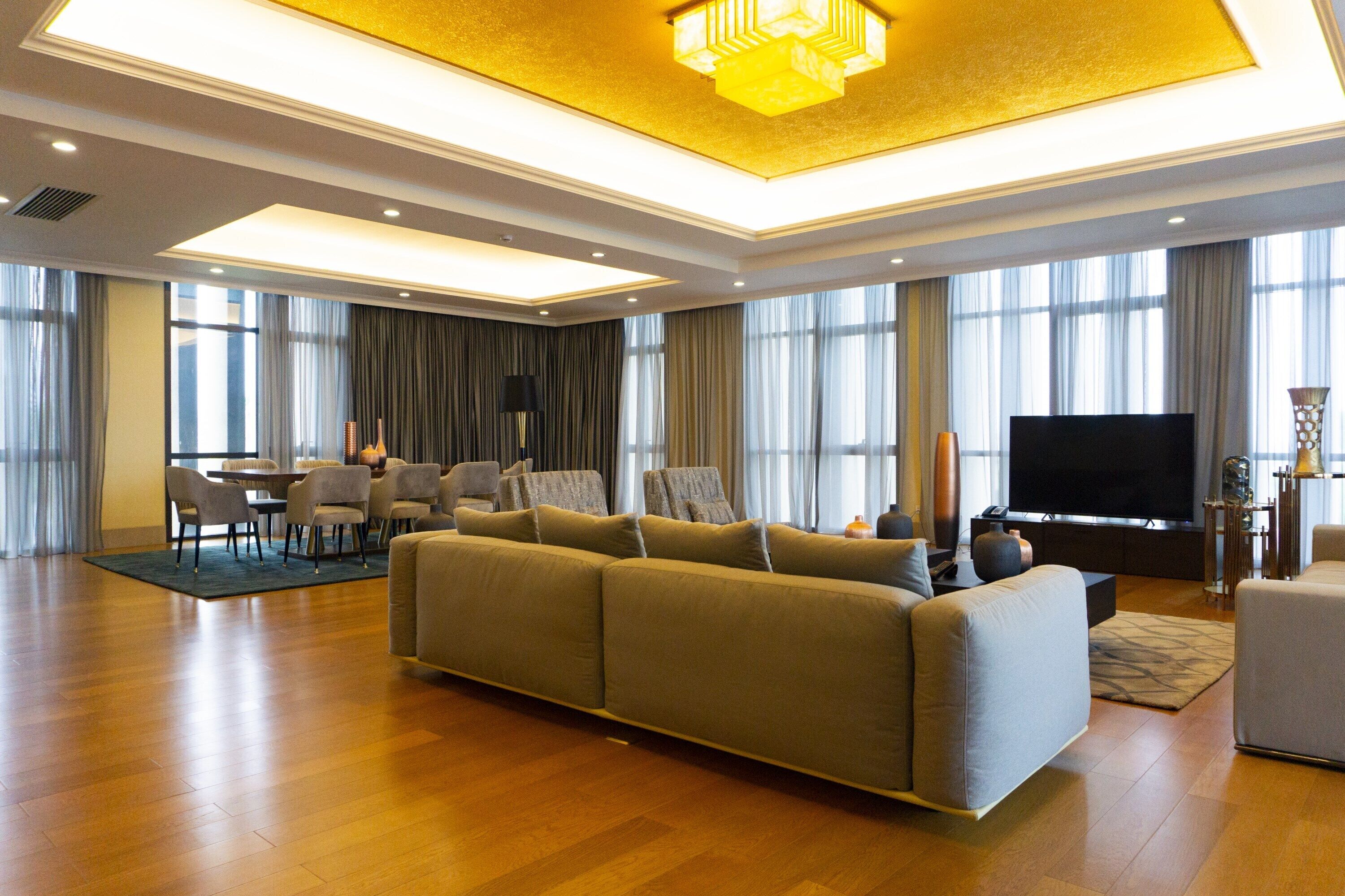 presidential room | living area | led tv