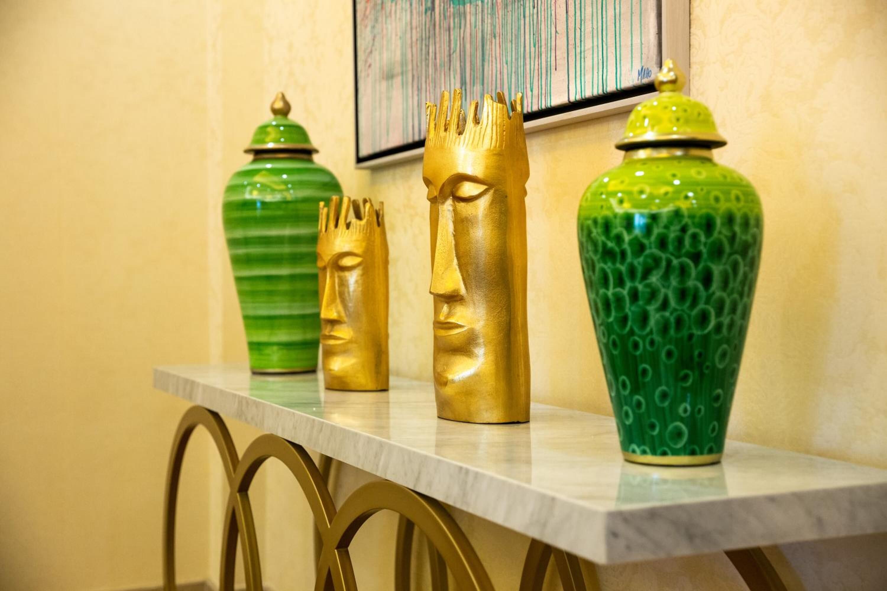 separate bathtub and shower, free toiletries, hair dryer, slippers