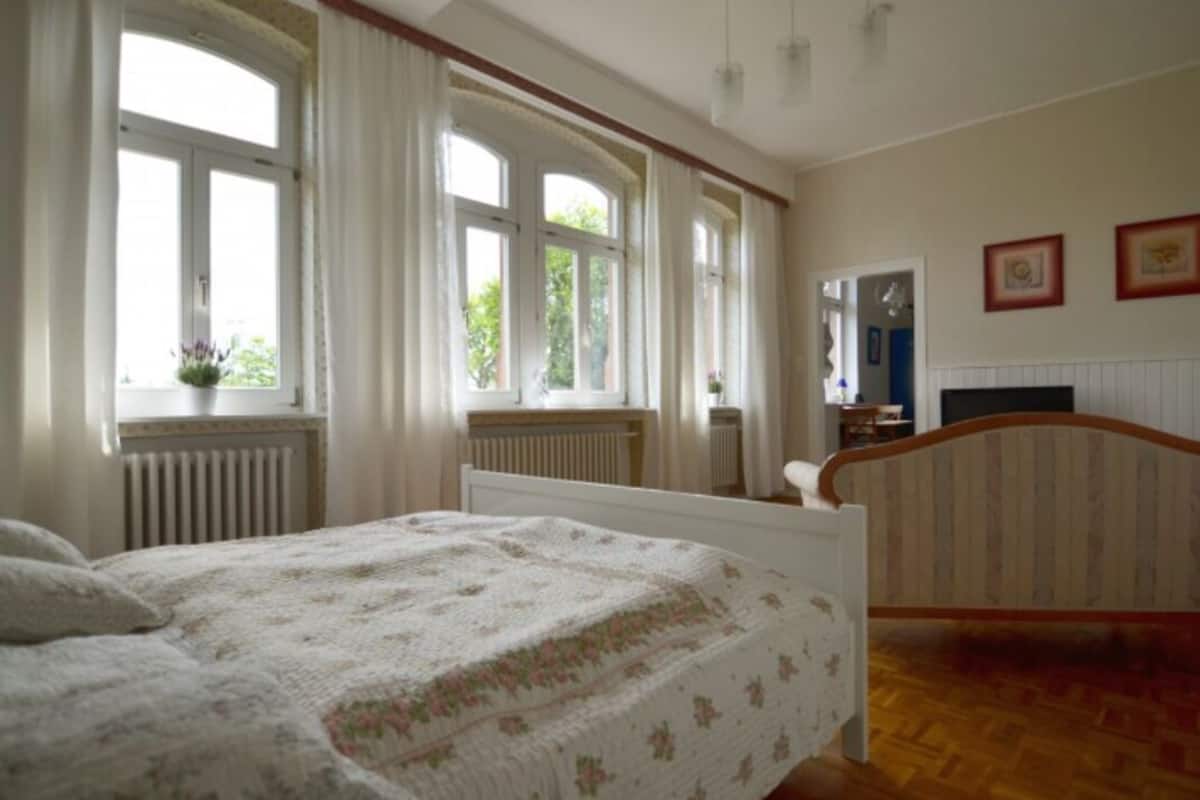 Apartment (Bischofszimmer) | 1 bedroom, iron/ironing board, free cots/infant beds, free WiFi