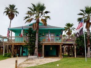 Exterior - Parking for Boat, Golf Cart Access, In Town (Port Aransas)