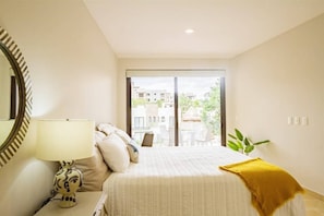 3 Schlafzimmer, laptopgeeigneter Arbeitsplatz, Bügeleisen/Bügelbrett