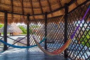 Balcony - Blue Palms PH w/ Private Rooftop, Walk to Beach! (Playa del Carmen)