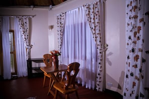Room amenity