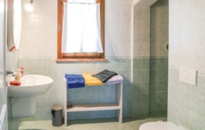 別墅 (6 Bedrooms) | 浴室 | 淋浴設備、提供毛巾