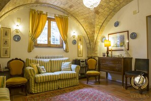 Villa (5 Bedrooms) | Wohnbereich