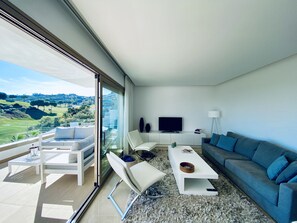 Fernseher