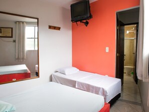Free WiFi, bed sheets