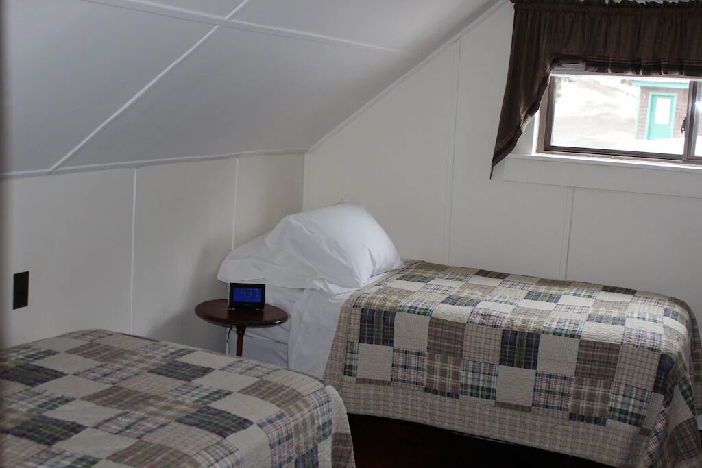 Best kept secret in the Moosehead Lake region!! 