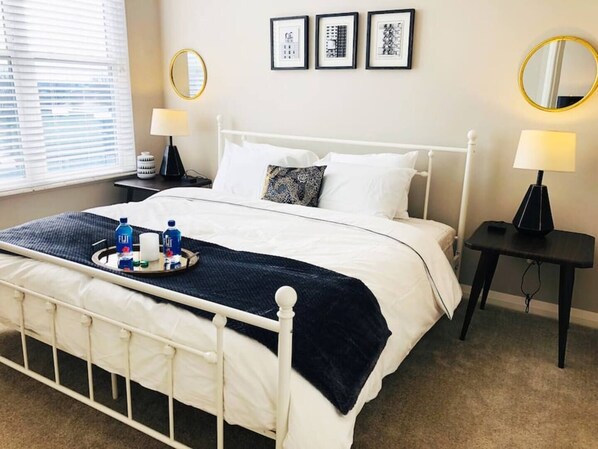 1 chambre, fer et planche à repasser, Wi-Fi gratuit, draps fournis