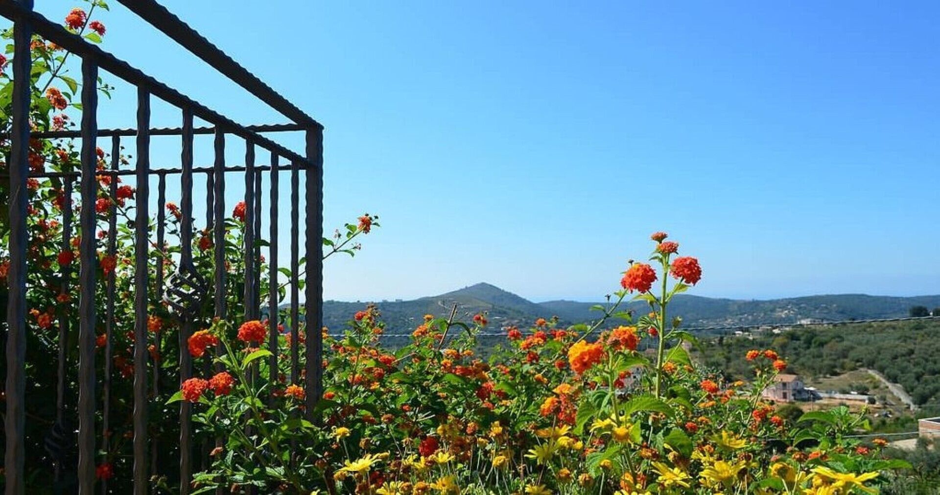 Zagara Sleeps 6 (2 Bedrooms) Villa With Pool, Hills And Sea Views