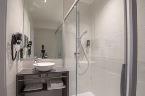Business Apartment, 1 Bedroom | Bathroom | Free toiletries, hair dryer, heated floors, towels - Duschel Apartments Wilmas (Vienna)