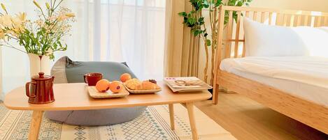 Serenity Suite High Floor | Living area