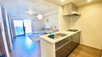 Family Apartment, 2 Bedrooms, Non Smoking (302) | Ruang tamu