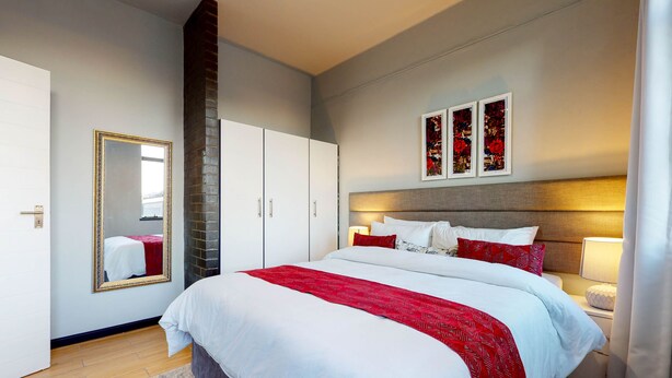Family Apartment | 2 bedrooms, desk, laptop workspace, iron/ironing board - Heriot Apartment 1015 (Cape Town)