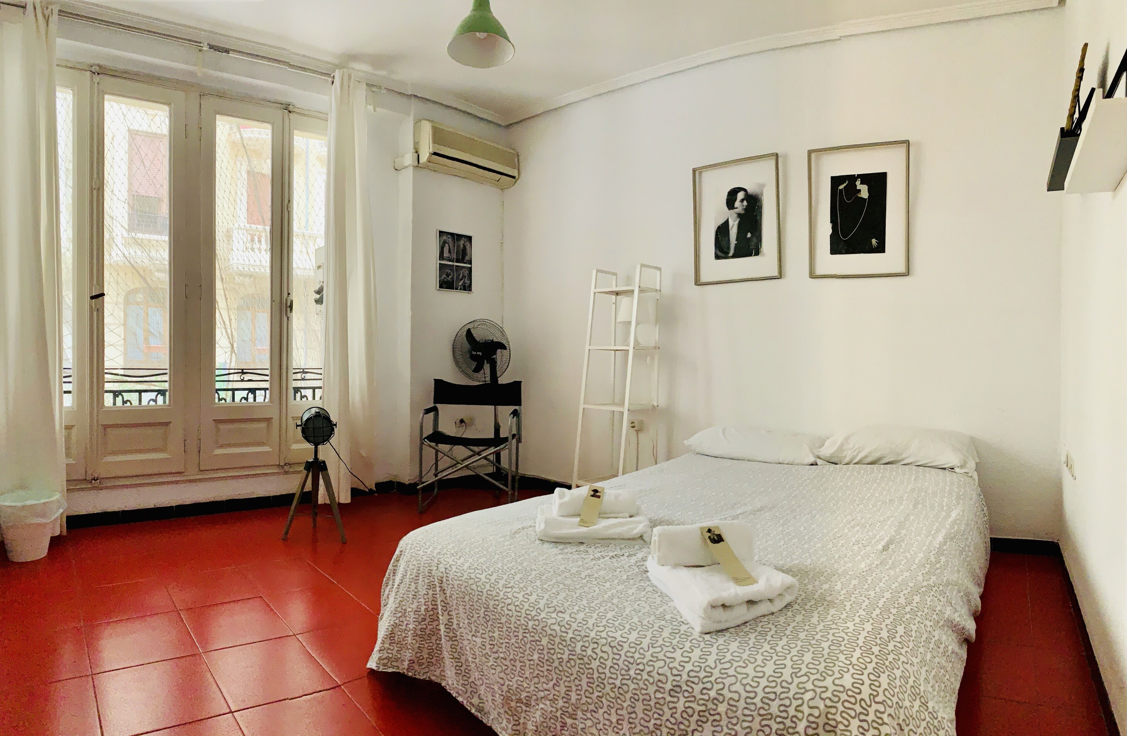 Double Room, Shared Bathroom (Louise) | Free WiFi