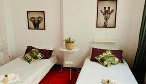 Free WiFi - Bed&Breakfast Una Habitación Propia (Valencia)