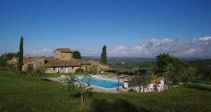 2 bedroom apartment in a magnificent agricultural estate
