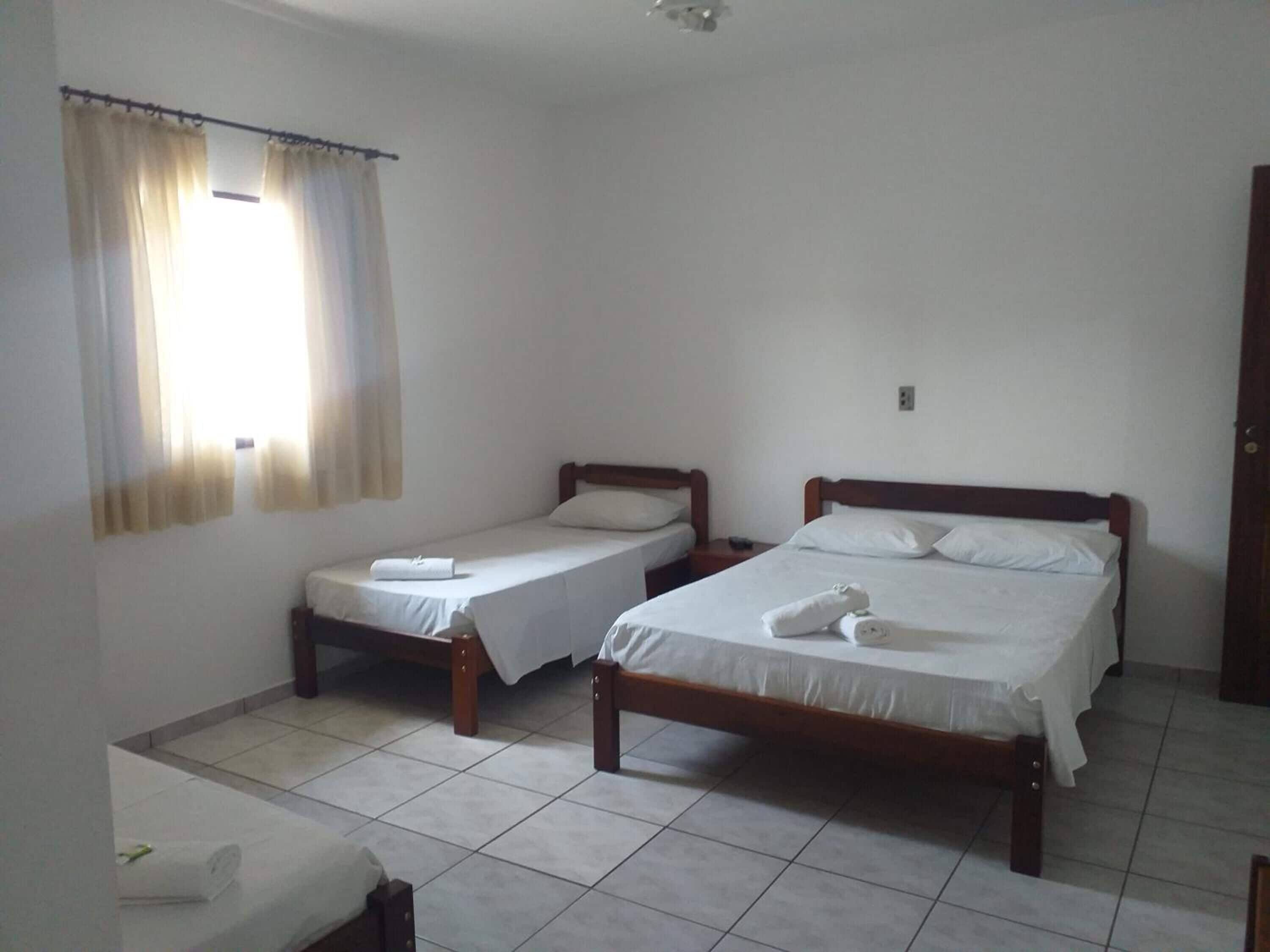 Wi-Fi de cortesia, roupa de cama